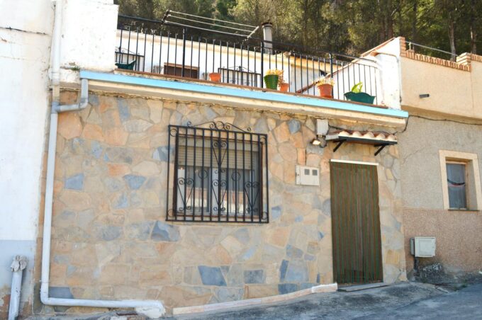 Imagen destacada de Casa / Chalet en venta en Murillo de Río Leza  con referencia C4344
