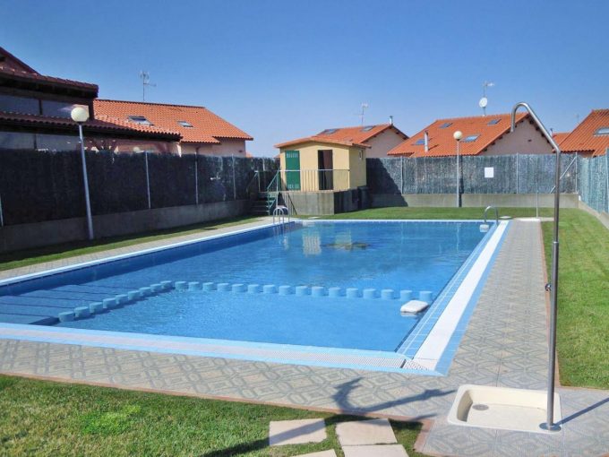 Imagen destacada de Casa / Chalet en venta en Agoncillo  con referencia C6017