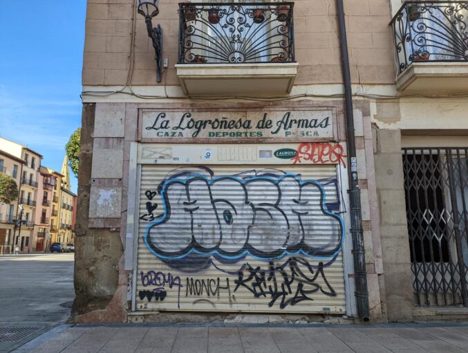 Imagen destacada de Local en alquiler en Logroño  con referencia AL01105