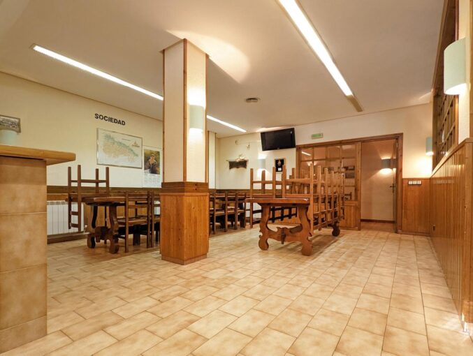 Imagen destacada de Local en venta en Logroño  con referencia L0748