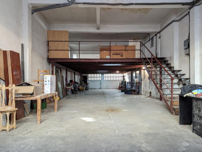Imagen destacada de Local en venta en Logroño  con referencia L0452